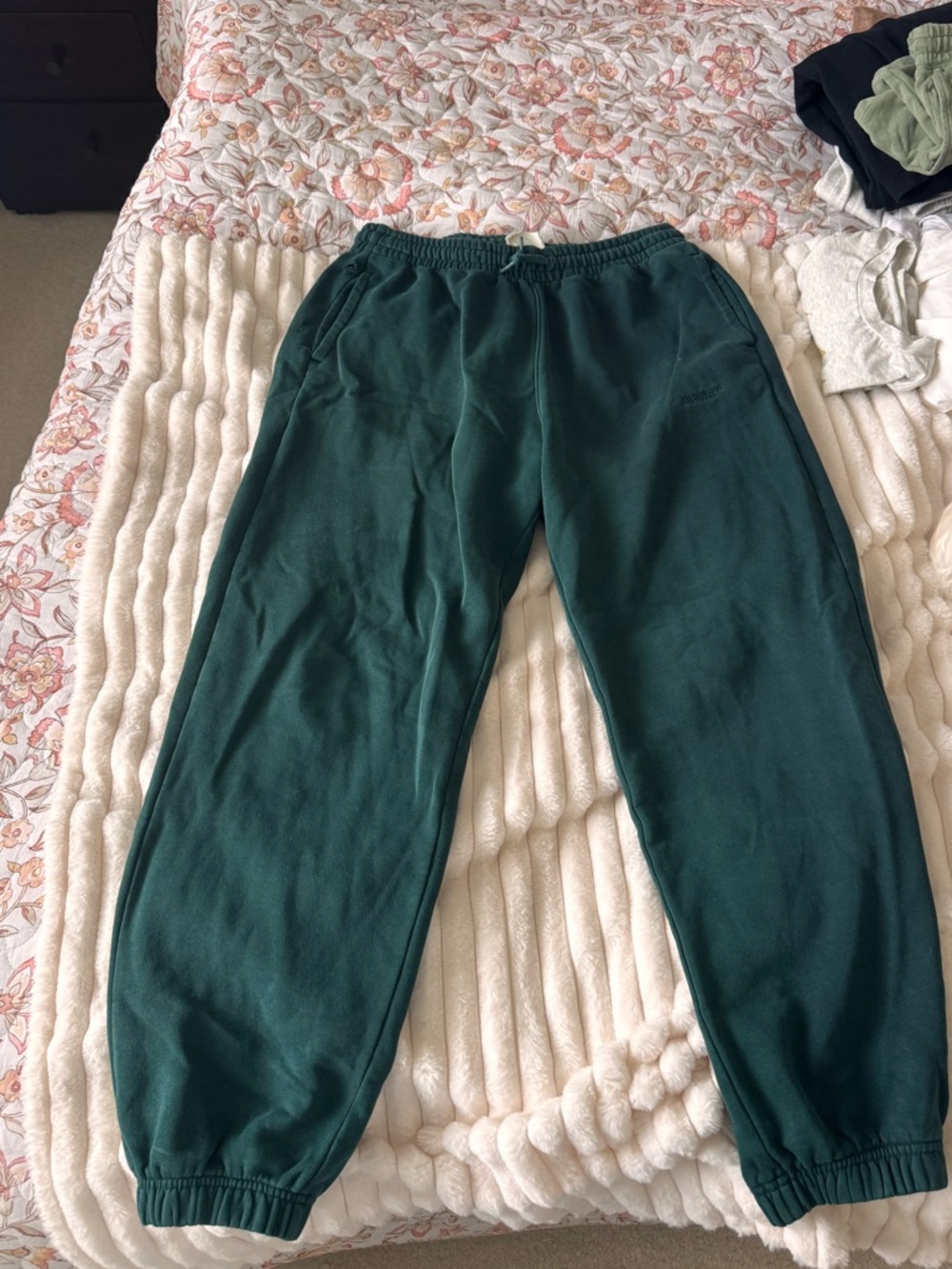 Levi's Dark Green Men’s Jogger Sweatpants
